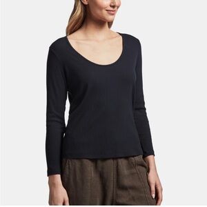 2/$20! James Perse black long sleeve shirt. Size 3 (L)